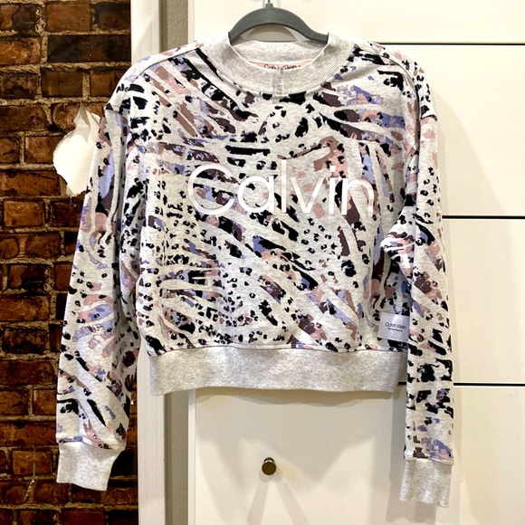 Sold ❤️ NWOT Calvin Klein Performance Sweater-Crop - Picture 1 of 2